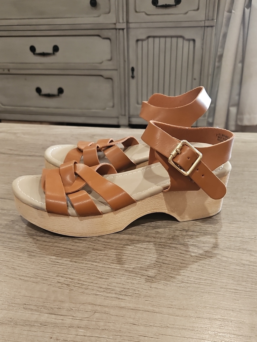 Women's Tan Leather Strappy Clog Sandals with Buckle
